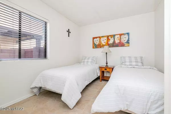 Tucson, AZ 85704,6065 N Reliance Drive