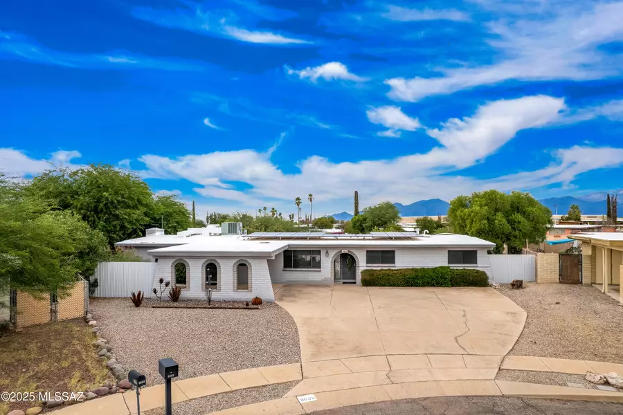 9605 E Creek Street, Tucson, AZ 85730