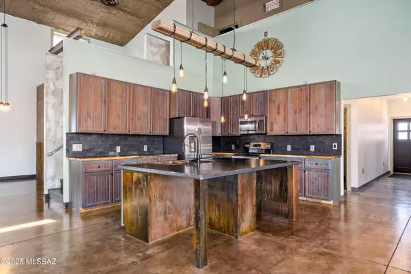 Marana, AZ 85658,33977 S Twin Hawk Lane