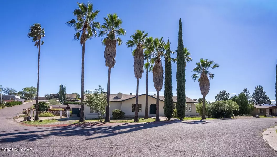 776 N Linda Vista Drive, Nogales, AZ 85621