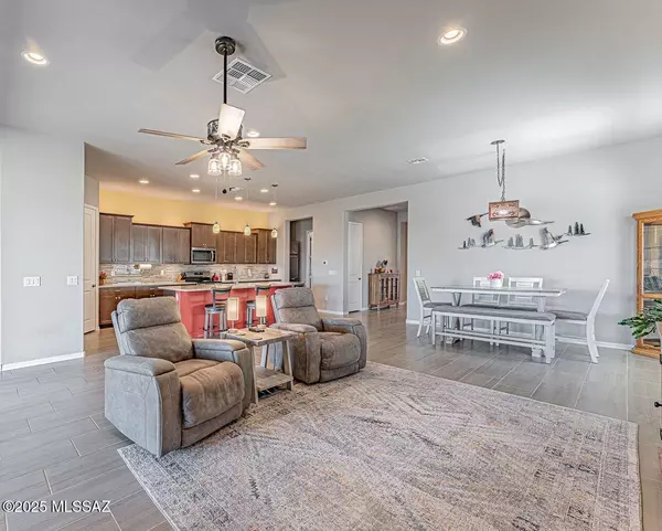 Green Valley, AZ 85614,814 N Magellan Scope Trail