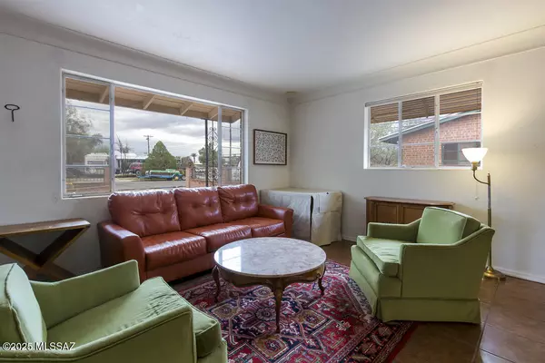 Tucson, AZ 85716,2807 E Beverly Drive