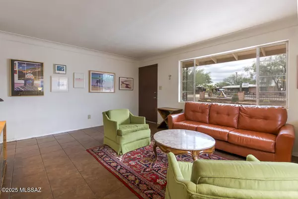 Tucson, AZ 85716,2807 E Beverly Drive