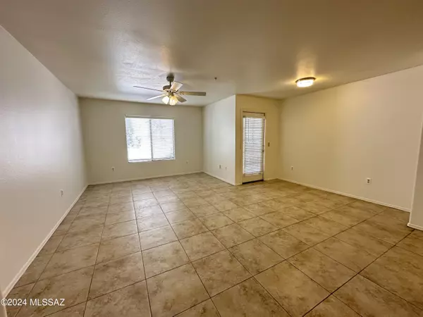 Tucson, AZ 85750,5751 N Kolb Road #17103