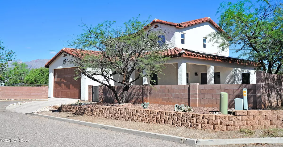 Tucson, AZ 85719,3854 Look Backridge Place