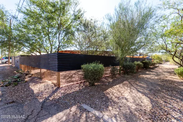 Tucson, AZ 85705,225 W 1st Street