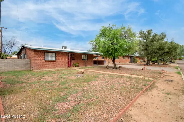 Tucson, AZ 85719,2215 E Calle Alta Vista