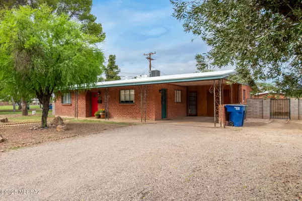 Tucson, AZ 85719,2215 E Calle Alta Vista