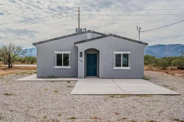 148 Via Venezuela, Rio Rico, AZ 85648