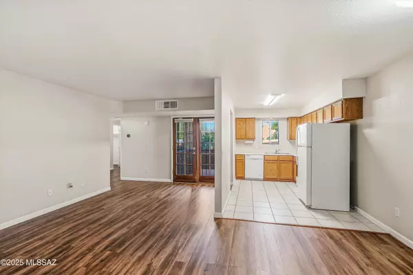 Tucson, AZ 85716,3690 N Country Club Road #1023