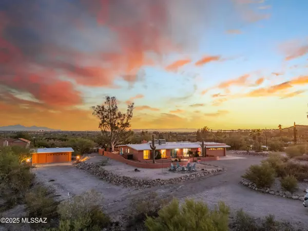 Tucson, AZ 85749,4542 N Bear Canyon Road