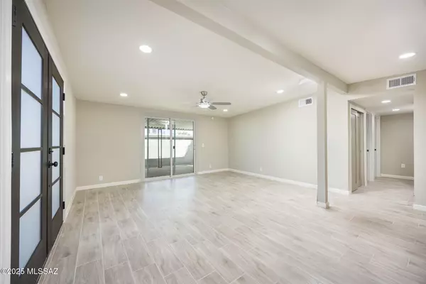 Tucson, AZ 85730,8222 E Victoria Drive