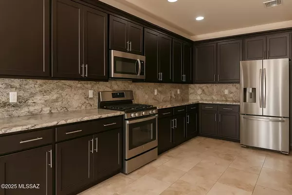 Tucson, AZ 85750,4333 N Sunset Cliff Drive