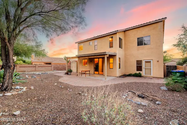 Oro Valley, AZ 85737,257 E Shore Cliff Place