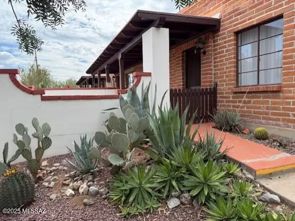 Green Valley, AZ 85614,494 S Paseo Cerro  #D