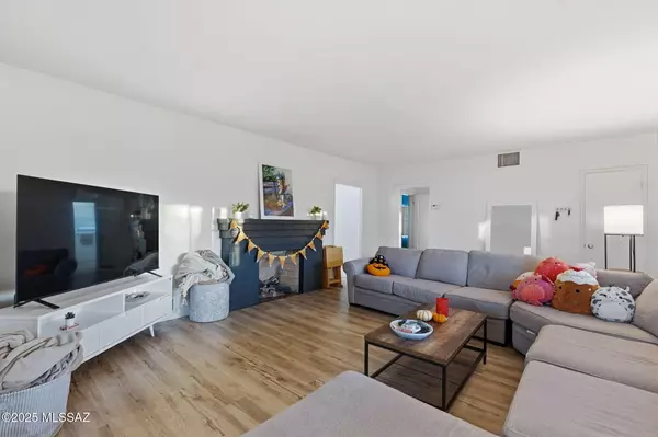 Tucson, AZ 85719,2050 N Campbell Avenue