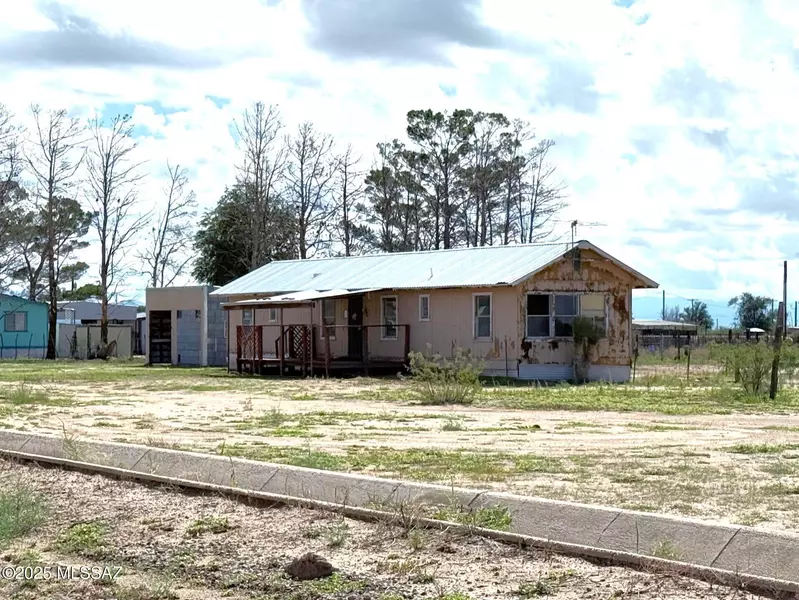 2525 W Huff Lane, Willcox, AZ 85643