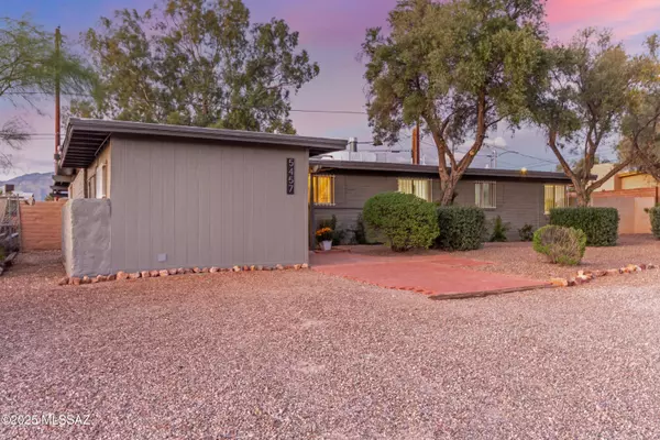 Tucson, AZ 85711,5457 E 6th Street