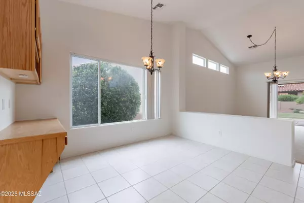 Saddlebrooke, AZ 85739,37972 S Boulder Wind Drive