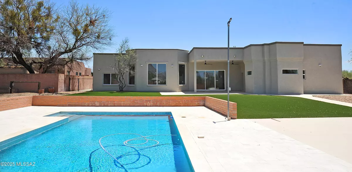 Tucson, AZ 85719,1515 E Kleindale Road