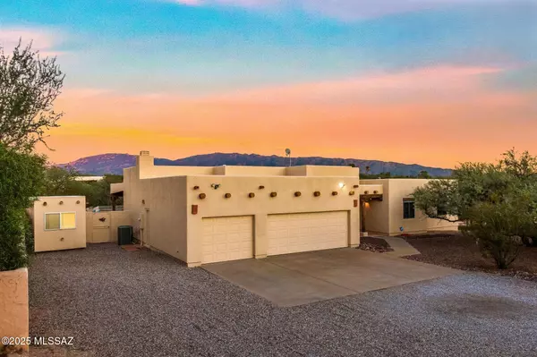 2330 N Bonanza Avenue, Tucson, AZ 85749