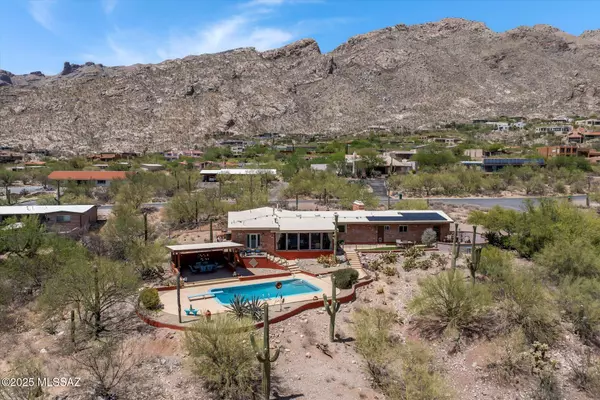 6731 N Pontatoc Road, Tucson, AZ 85718