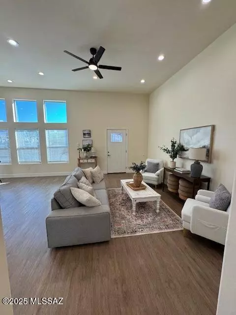 Tucson, AZ 85705,544 E Limberlost Drive