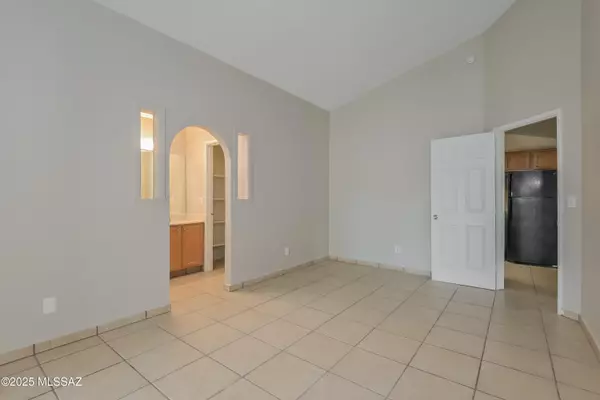 Tucson, AZ 85706,737 E Oregon Street