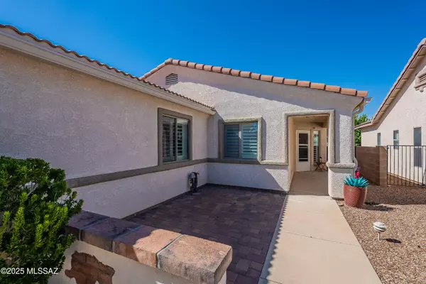 Green Valley, AZ 85614,2243 N Avenida Del Petalo