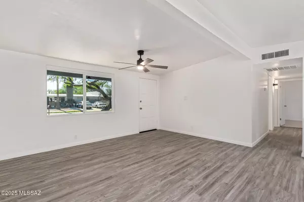 Tucson, AZ 85711,4809 E 26th Street