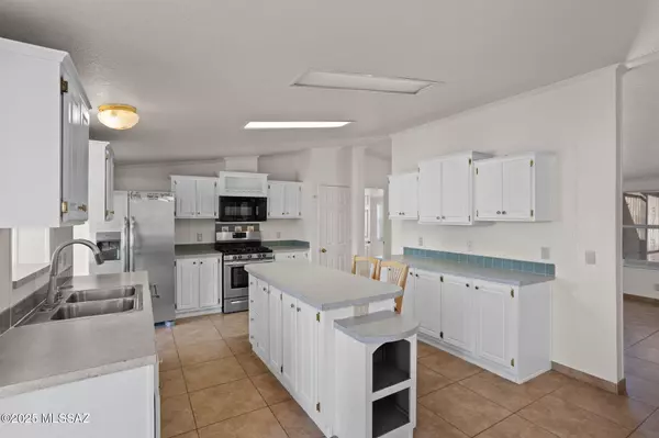 Tucson, AZ 85746,4410 W Elvado Road