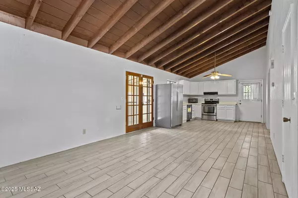 3130 E Presidio Road, Tucson, AZ 85716