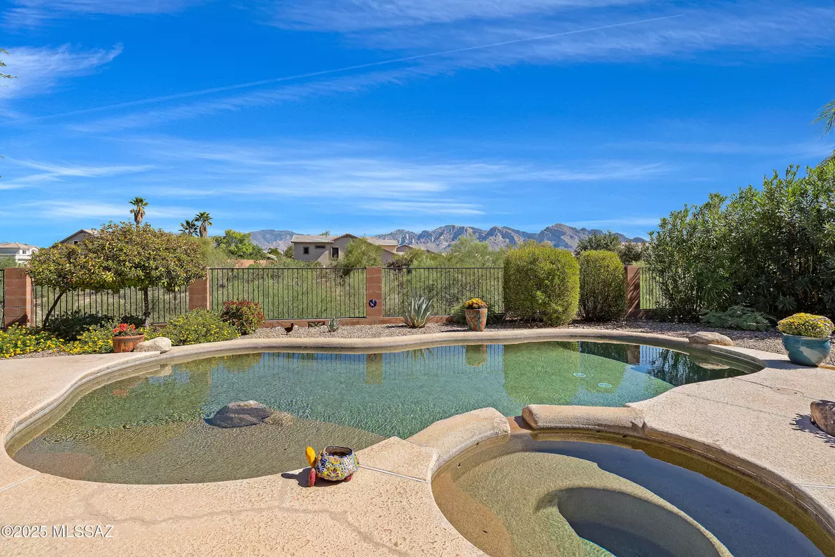 Oro Valley, AZ 85737,11050 N Canada Ridge Drive