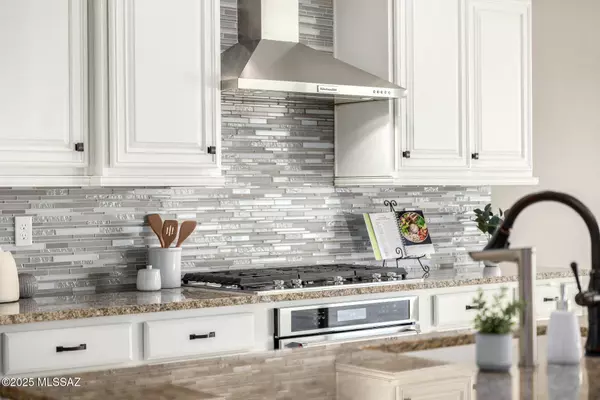 Tucson, AZ 85749,2543 Wychwood Court