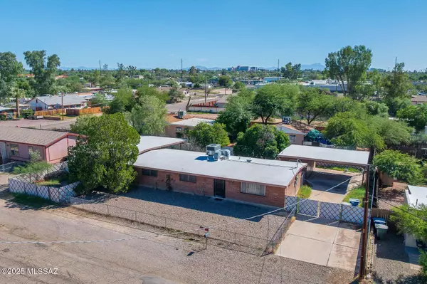 Tucson, AZ 85719,830 E Halcyon Road