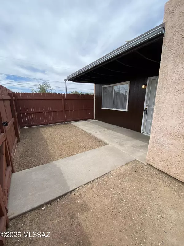 Tucson, AZ 85716,2625 N Alvernon Way #C4