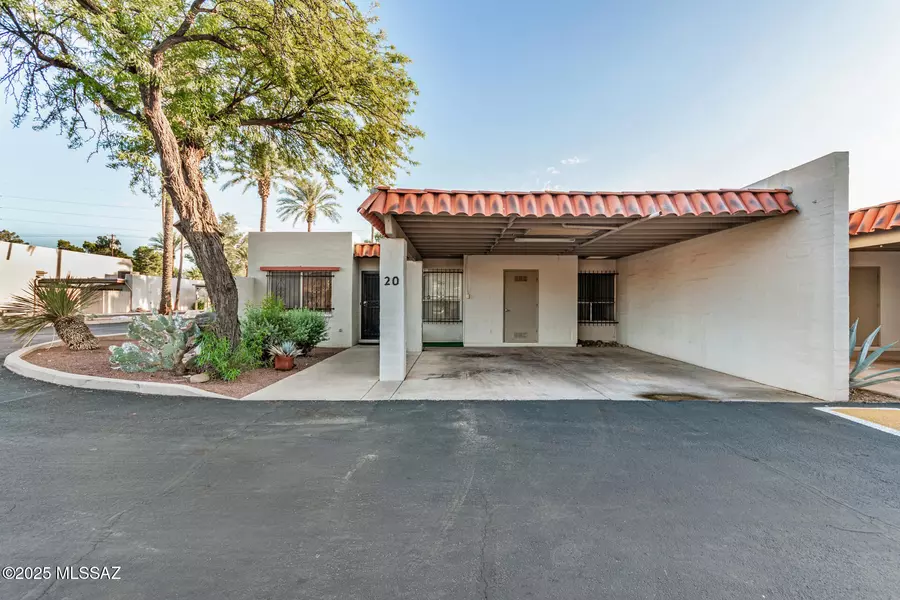 2525 E Prince Road #20, Tucson, AZ 85716