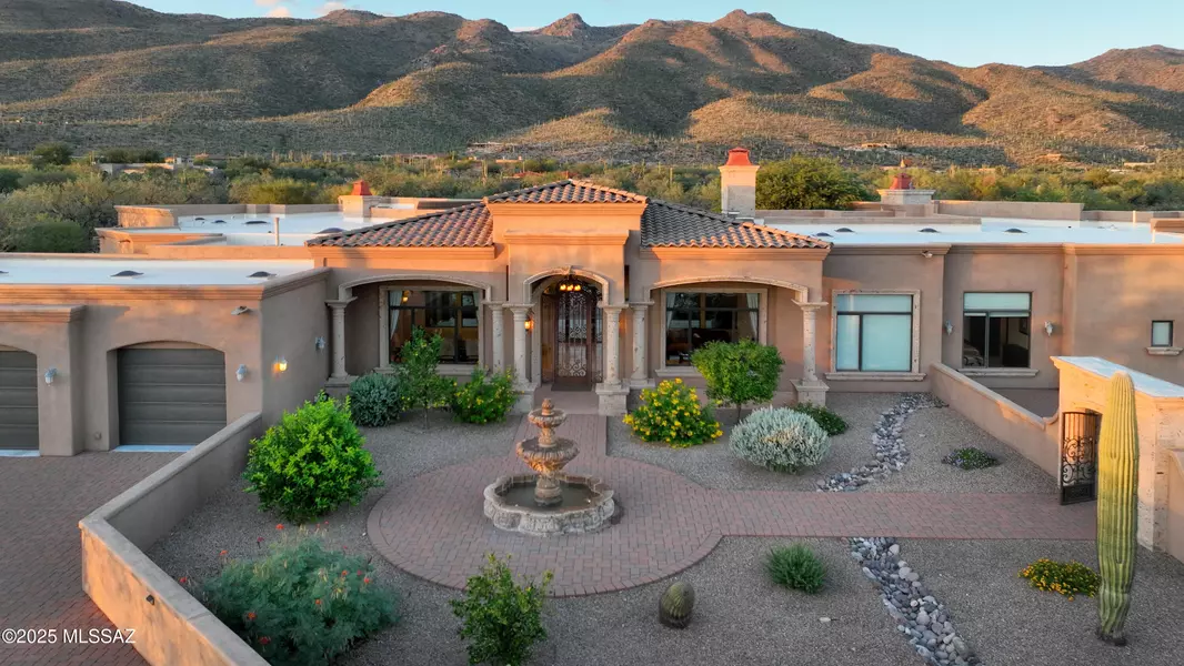 4987 N Creosote Canyon Drive, Tucson, AZ 85749