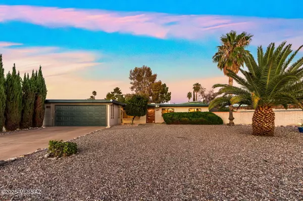 9349 E Cathy Place, Tucson, AZ 85710