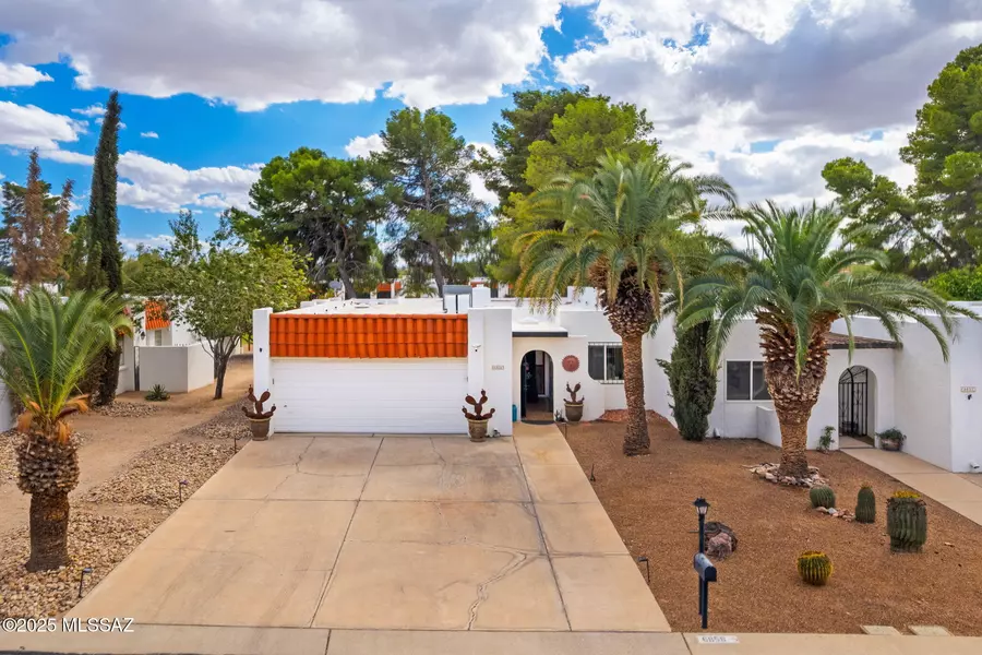 6858 E Via Dorado, Tucson, AZ 85715