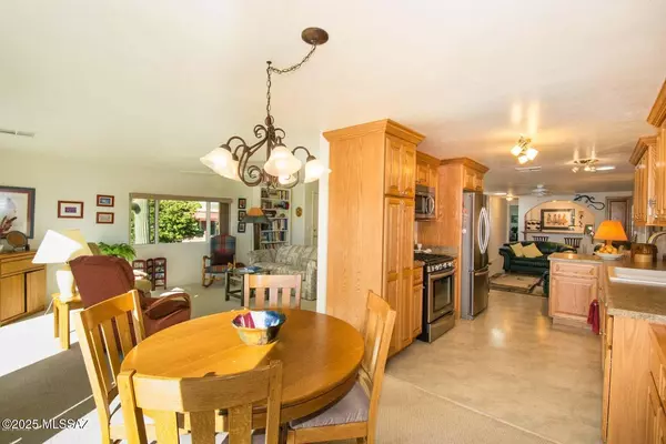 Tucson, AZ 85713,6174 W Lazy Heart Street