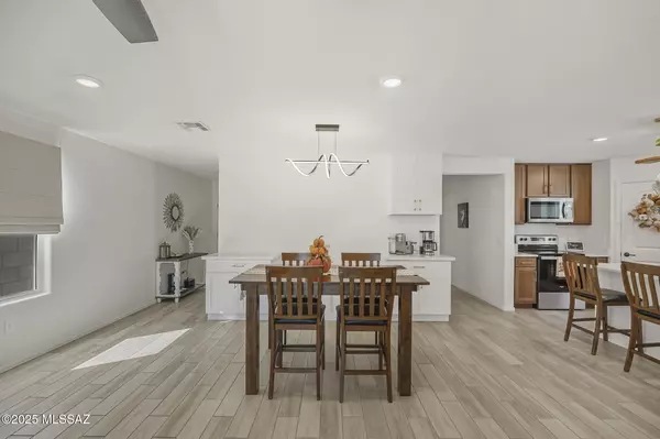 Tucson, AZ 85742,9232 N Peridot Vista Avenue