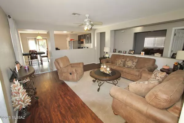 Tucson, AZ 85746,6262 S Sarah Elizabeth Drive