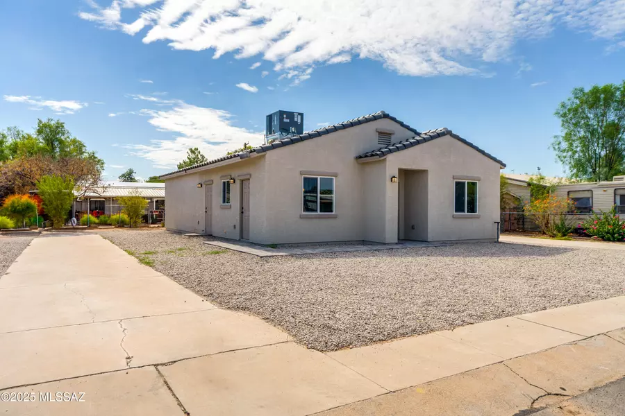 524 W 38th Street, Tucson, AZ 85713