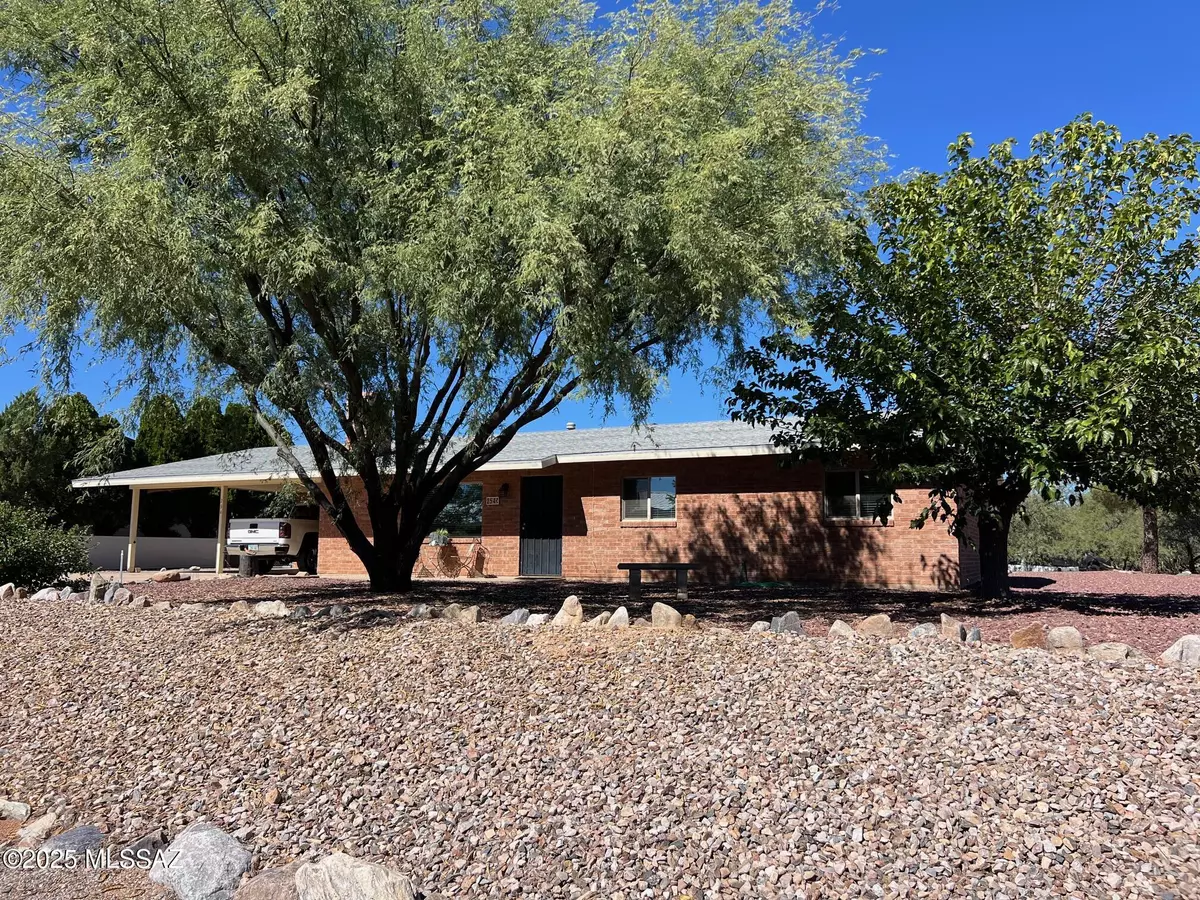 Benson, AZ 85602,254 W La Cuesta Drive