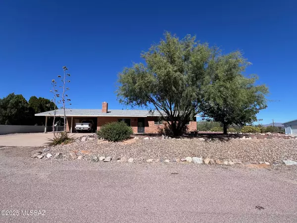 Benson, AZ 85602,254 W La Cuesta Drive