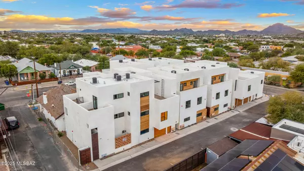 Tucson, AZ 85701,21 W Lalo Way