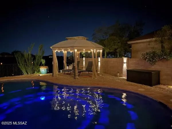 Tucson, AZ 85747,8142 S Camino Serpe