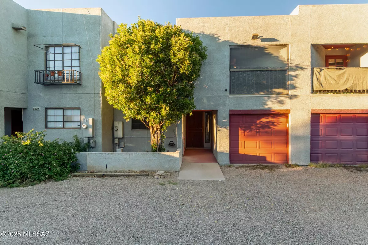 Tucson, AZ 85712,1525 N Bryant Avenue