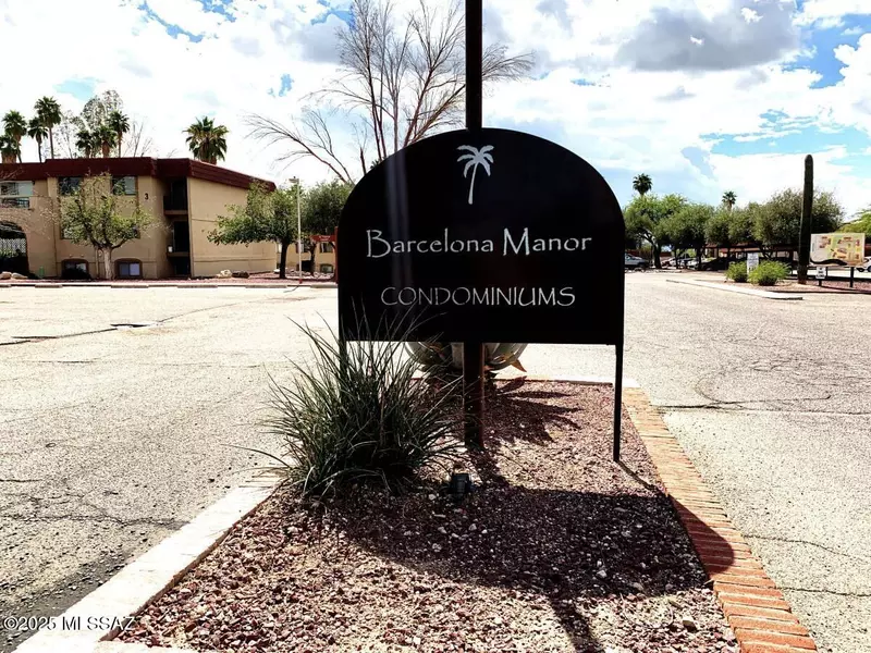 441 W Yucca Court #206, Tucson, AZ 85704